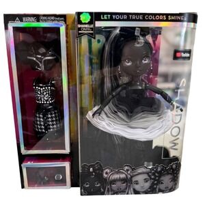 MGA Shadow High Shanelle Onyx Doll Series 1 Black White NIB Grayscale Fashion